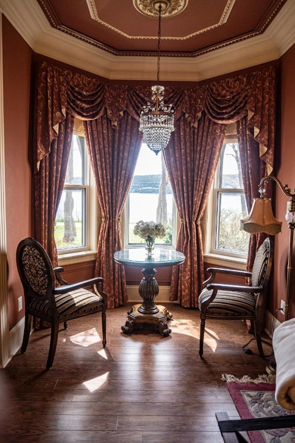 Belle View Manor Inn Harbour Grace Bagian luar foto